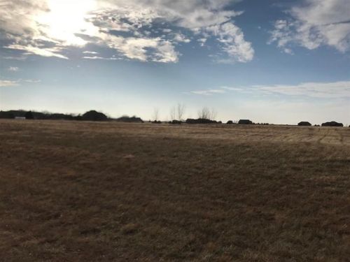 24115 Hedgecreek Cir, Andale, KS 67001-4025