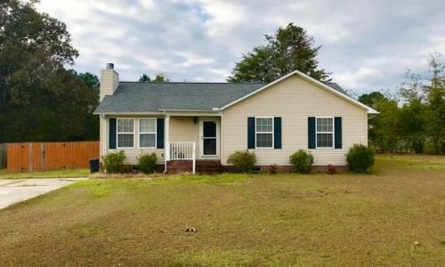 102 Nelson Rd, Rockingham, NC 28379-9104