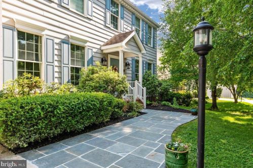 6409 Summer Sunrise Dr, Columbia, MD 21044-6028
