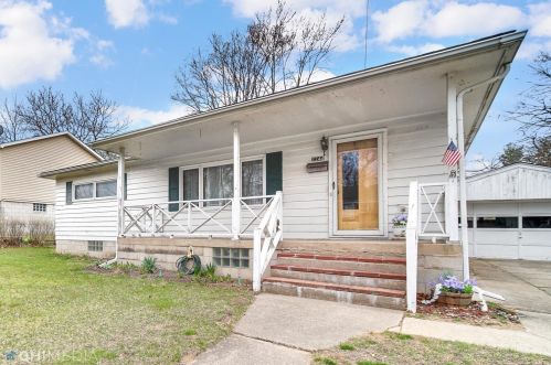 2244 Vermillion St, Gary, IN 46405-2509