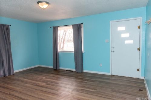 1833 7th St, Pueblo, CO 81001-3603