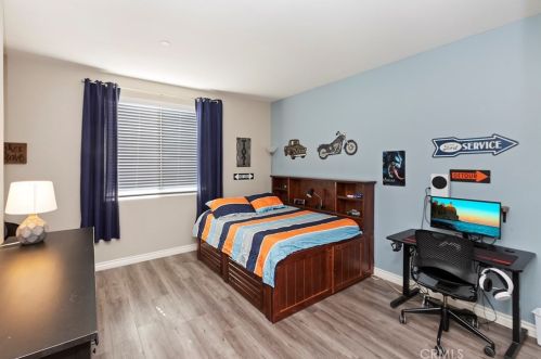 9564 Chandelle Way, Riverside CA  92508-6810 exterior