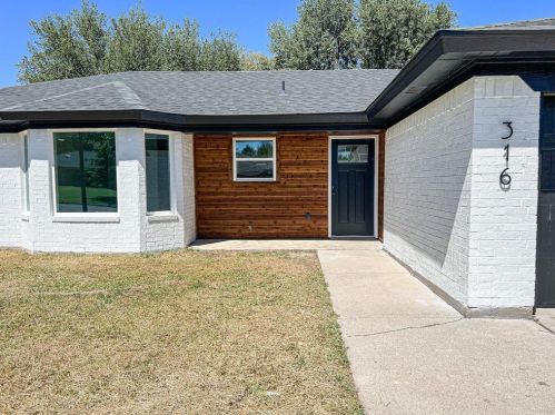 316 Chambers Creek Dr, Fort Worth, TX 76140-4613