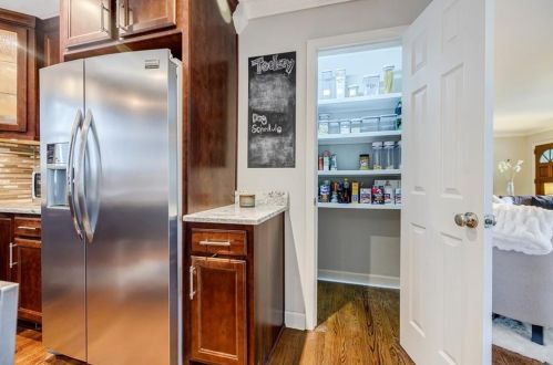 1903 Forest Green Dr, Atlanta GA  30329-2604 exterior