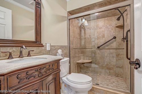 1400 Cp Ave, Tinton Falls NJ 07712-4803 exterior