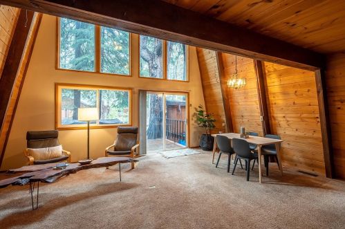 11665 Silverfir Dr, Truckee CA  96161-3207 exterior