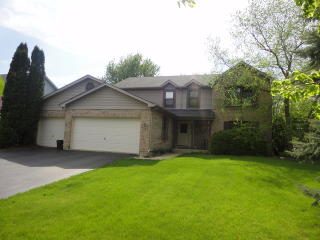 1435 Westglen Dr, Naperville, IL 60565-4177