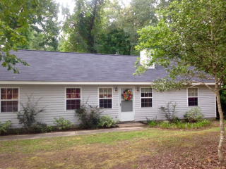52 Cornett Dr, Cataula, GA 31804-2752