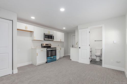 760 Stuart St, Denver CO  80204-2939 exterior