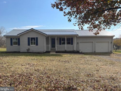 2037 Dominion Rd, Gerrardstown WV  25420-4200 exterior