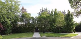 1512 Mesa Ave, Fresno, CA 93711-1942