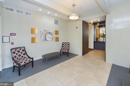 350 Broad St, Trenton NJ  08608-2501 exterior