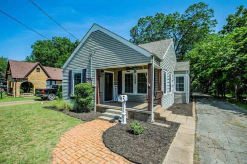 1217 Park Dr, Vaughan, TX 76645-2631