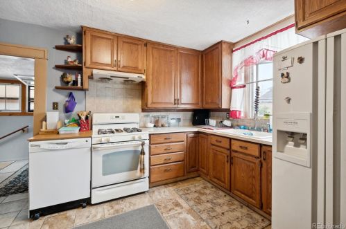 7525 61st Ave, Arvada CO  80003-5315 exterior