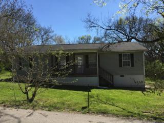 2162 Sims St, Chattanooga, TN 37406-3910