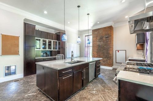 146 Hurt St, Atlanta GA  30307-2537 exterior