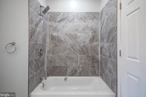 2440 16 St, Philadelphia PA  19132-4438 exterior