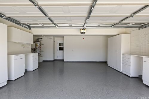 7325 Calle Granada, Anaheim CA  92808-1033 exterior