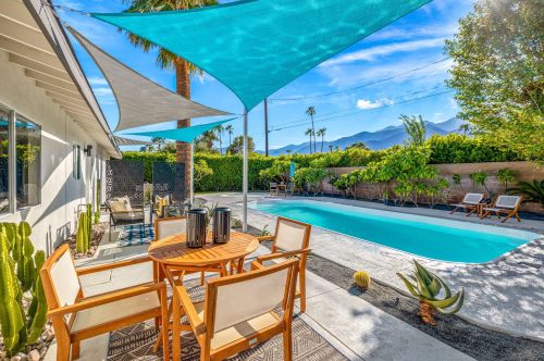 2227 Paseo Roseta, Palm Springs, CA 92262-7144