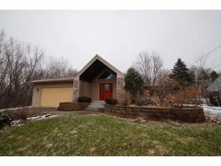 1110 Evergreen Ln, Minneapolis MN  55441-4805 exterior