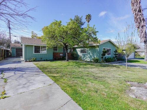 160 Tokay Ave, Modesto, CA 95350-3545