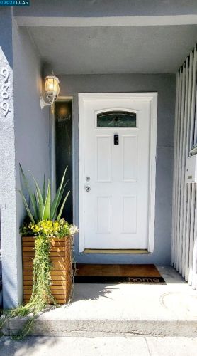 989 Palm Cir, Tracy, CA 95376-4336