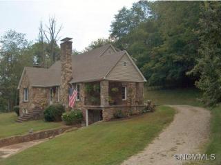 1241 Worley Cove Rd, Canton, NC 28716-7067