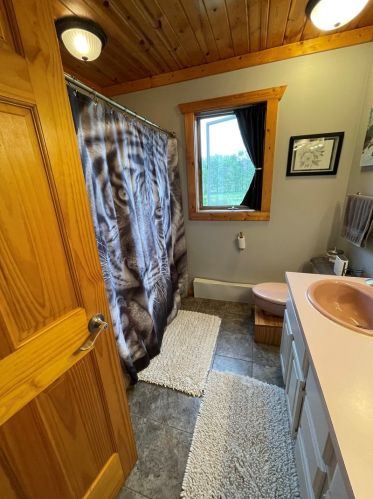 409 Swanson Rd, Sycamore IL  60178-1126 exterior