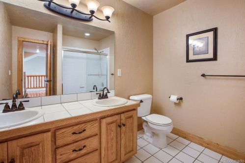 591 Majestic Pkwy, Woodland Park CO  80863-7736 exterior