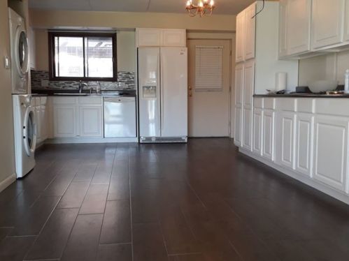 955 Rohlwing Rd, Addison, IL 60101-6134