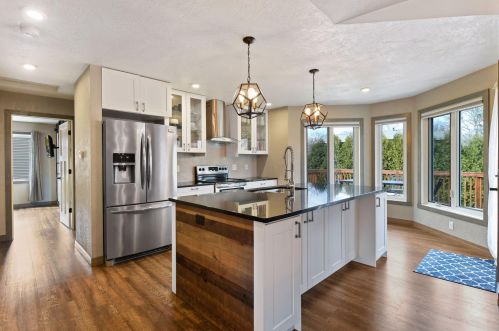 5727 126th St, Saint Paul MN  55124-8209 exterior