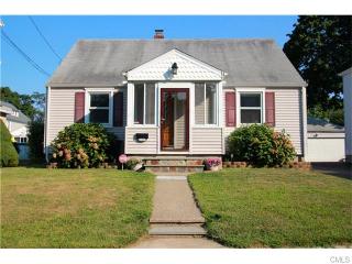 101 Brookfield Ave, Fairfield, CT 06825-1909