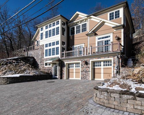 234 Hudson Ave, Hopatcong, NJ 07843-1709