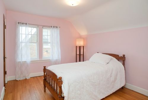 7049 Pkwy, Forest View IL  60402-2554 exterior