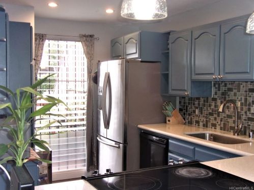 92-1002 Makakilo Dr, Kapolei, HI 96707
