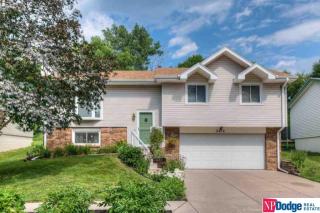 2416 Arlington Pl, Bellevue, NE 68123-1040