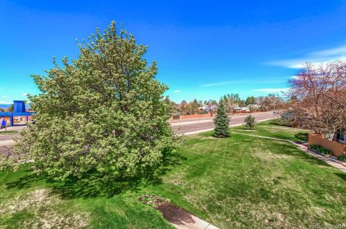 4571 Hannibal St, Denver CO  80015-1466 exterior