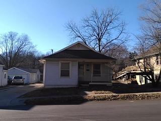 120 Fairview Ave, Liberty, MO 64068-1407
