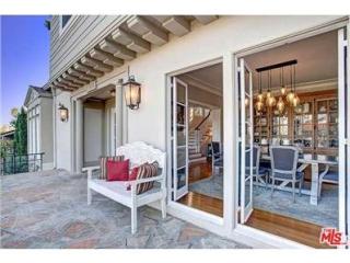 3634 Shannon Rd, Los Angeles, CA 90027-1421