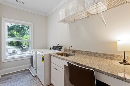 103 Dearborn St, Atlanta GA  30317-2207 exterior