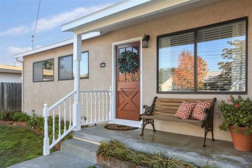 1190 Raleigh Pl, Hayward, CA 94544-3750