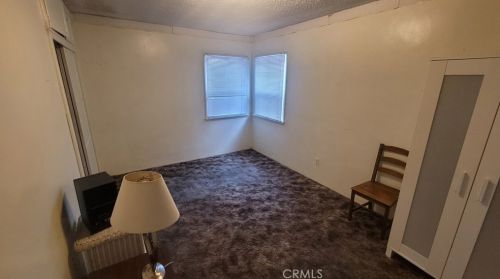 13214 Roselle Ave, Hawthorne CA  90250-6120 exterior