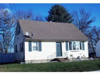161 Biron St, Manchester, NH 03102-3311
