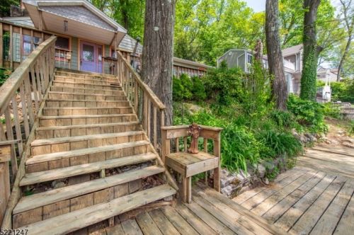 35 Shawnee Trl, Wharton, NJ 07885-2927