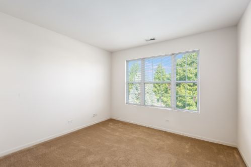 1581 Suncrest Ln, Lemont IL  60490-3279 exterior