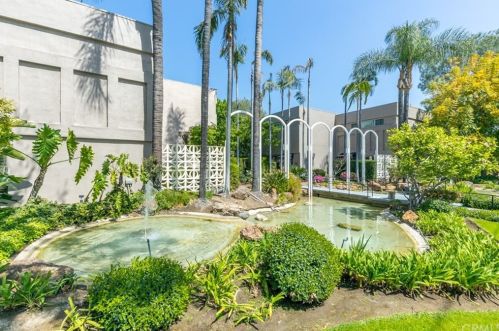 595 Fairview Ave, Arcadia, CA 91007-6736