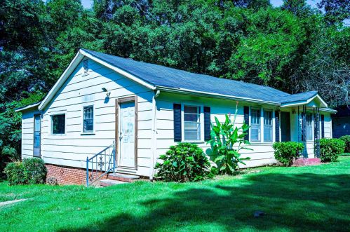 104 Old Airport Rd, Lagrange, GA 30240-4066