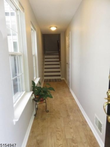 3405 Scenic Ct, Parsippany, NJ 07834-3479