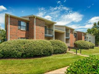 5639 Old Chapel Hill Rd, Durham NC  27707-9717 exterior