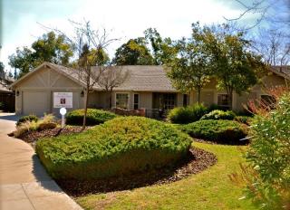 355 Avante Ave, Fresno, CA 93720-1601